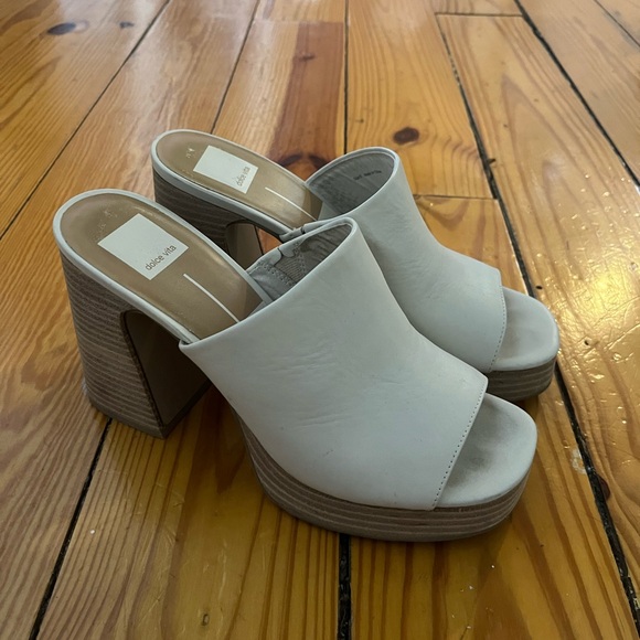 Dolce Vita Cream Open-Toe Platform Block Heel Sandals - Picture 3 of 5
